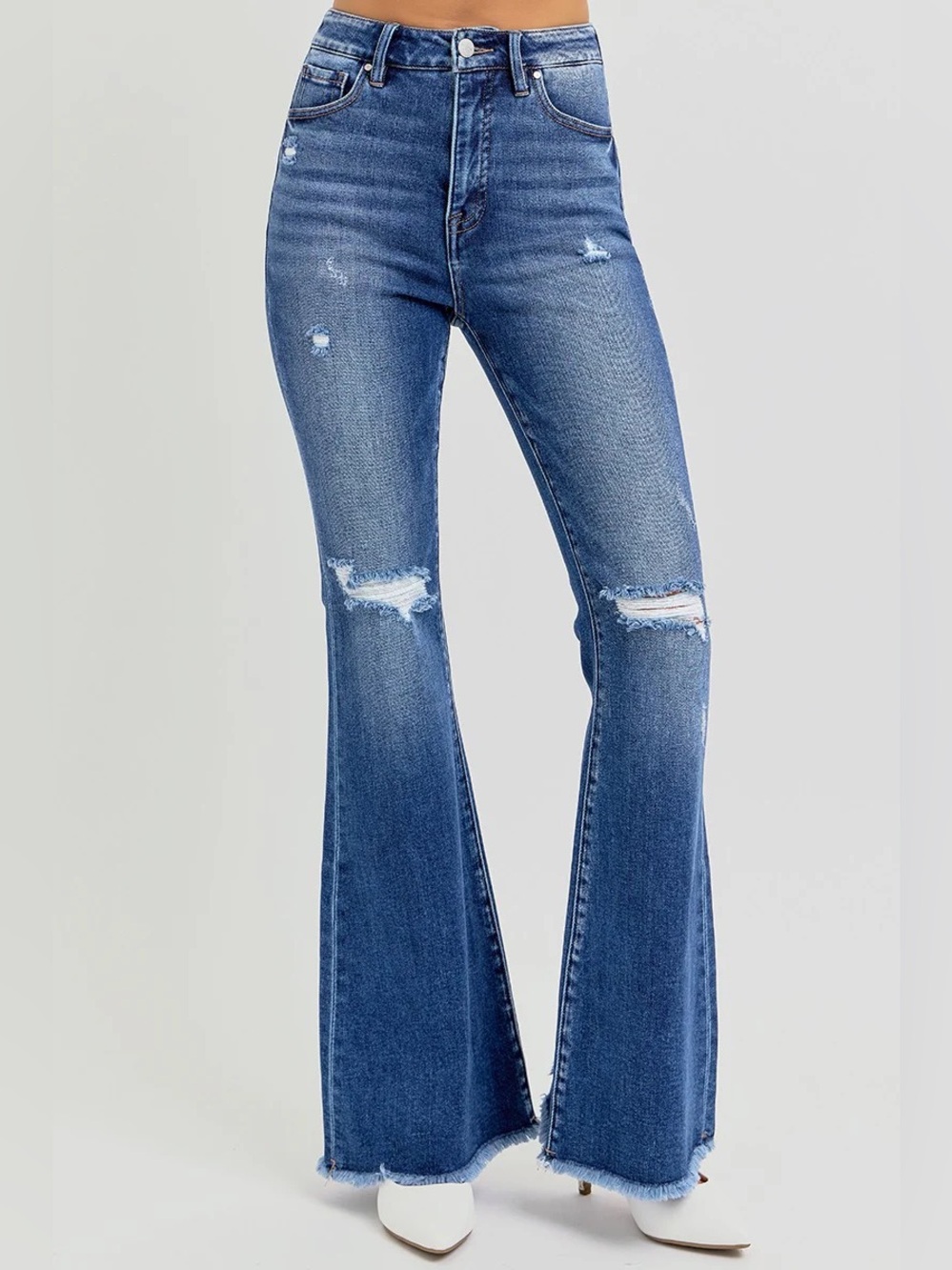 RISEN HIGH RISE FLARE JEANS Size 29 NWOT